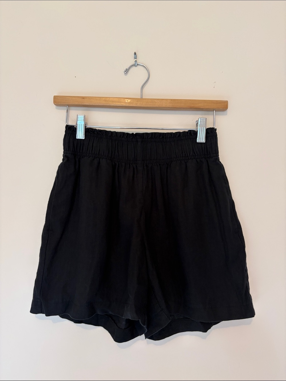 Quince 100% European Linen High Waisted Shorts Black Size XS
